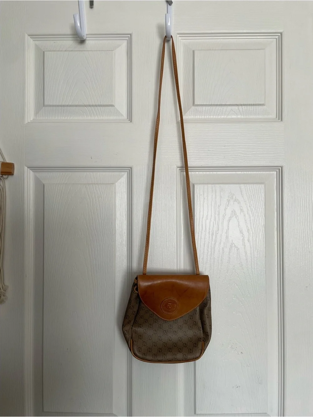 Vintage Yoland Brown/Tan Monogram Crossbody Shoulder Bag 8x2x6 inches